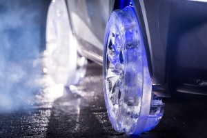 Lexus NX 300h na lodowych kołach