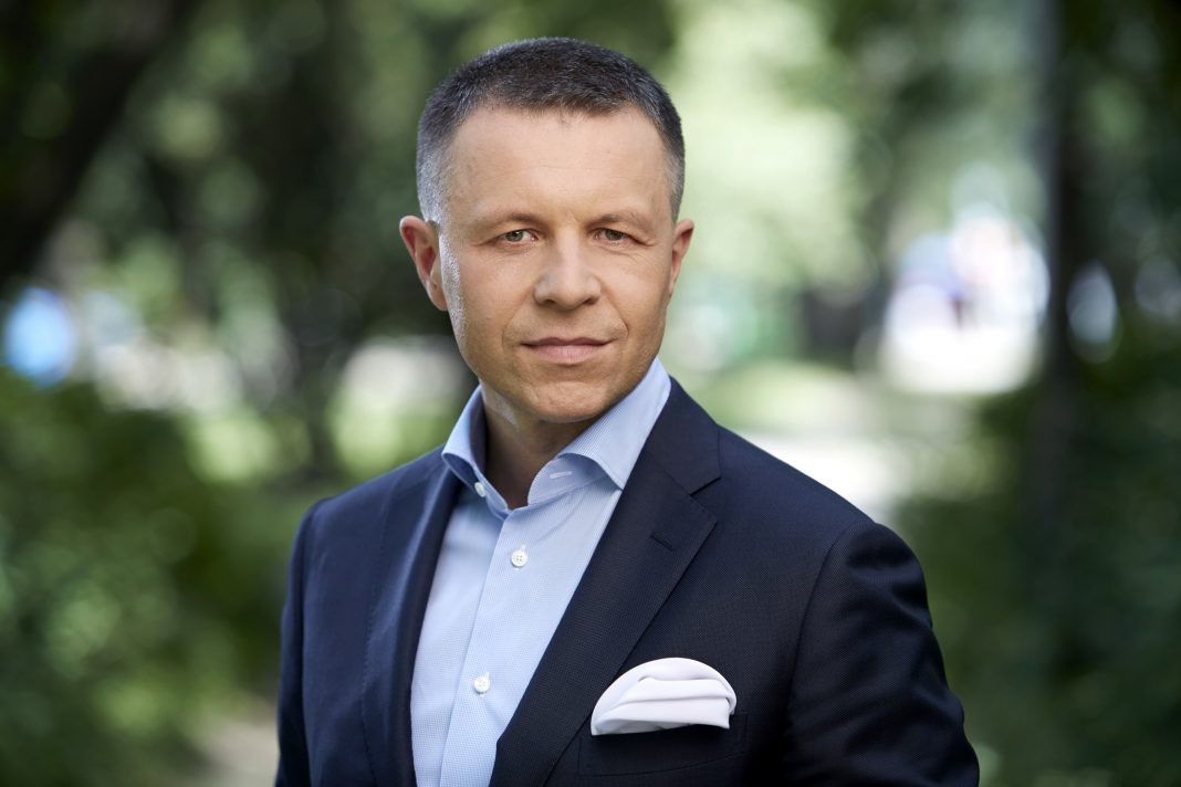 Radosław T. Krochta, Prezes MLP Group S.A.