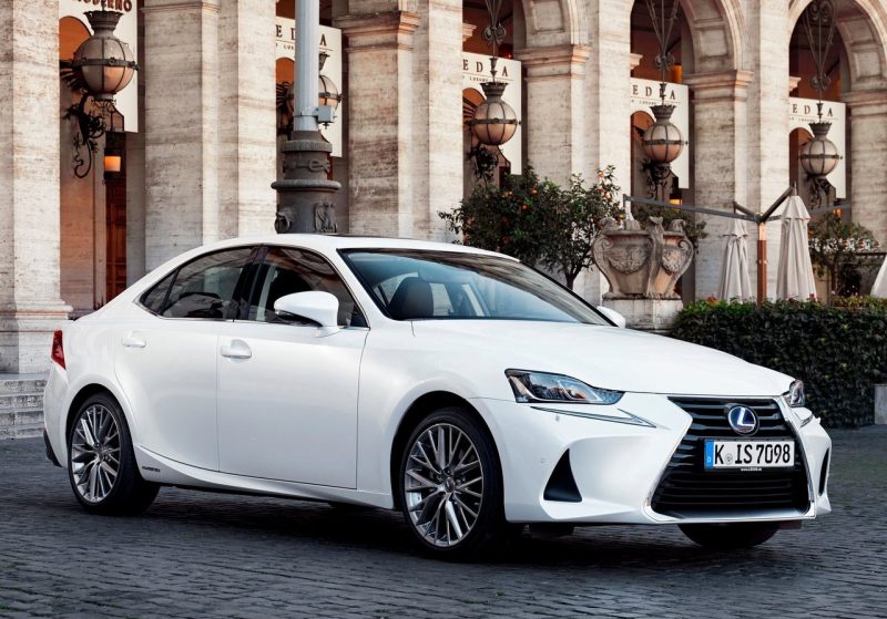 Lexus IS 200t