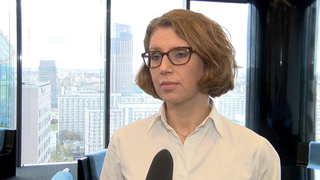 Julia Patorska, Ekonomistka w Deloitte