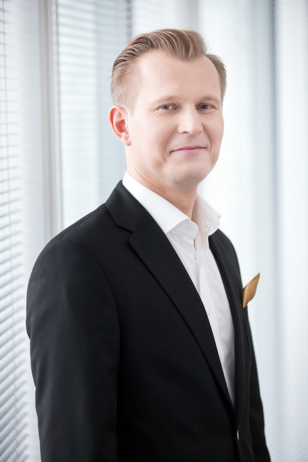 Marcin Siewierski, Dział Powierzchni Biurowych, Cushman & Wakefield