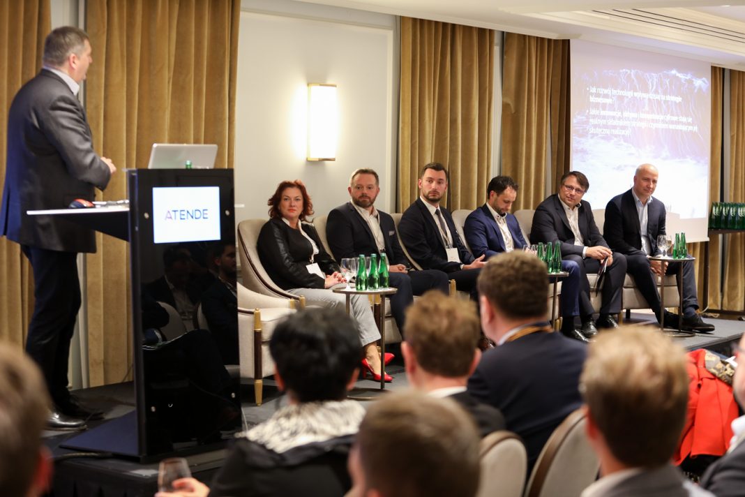 Cloud Computing & Digital Transformation (4)