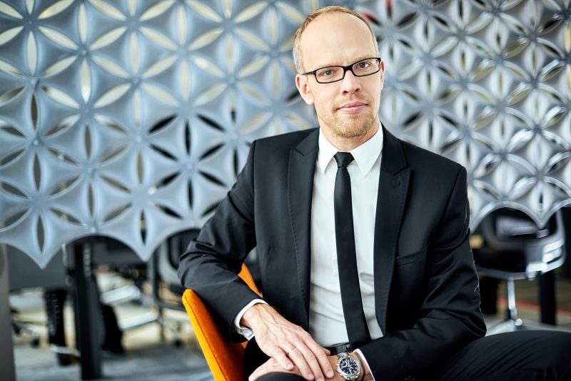 Tomasz Mika, Dyrektor Działu Powierzchni Magazynowo-Przemysłowych JLL w Polsce