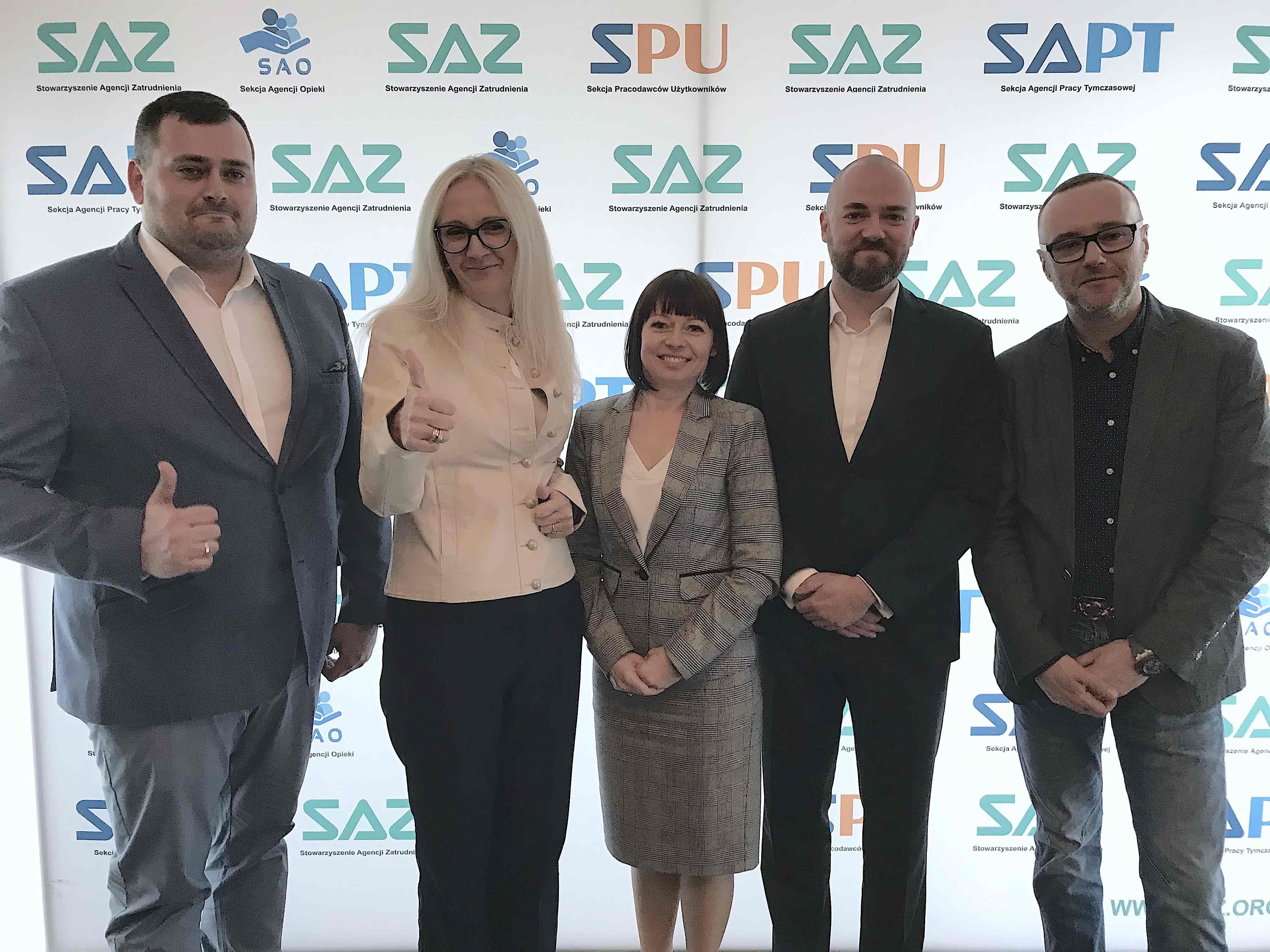Nowy zarząd SAZ, od lewej: Michał Podulski, Iwona Szmitkowska, Aneta Janik-Barciś, Maciej Kopaczyński, Krzysztof Jakubowski.
