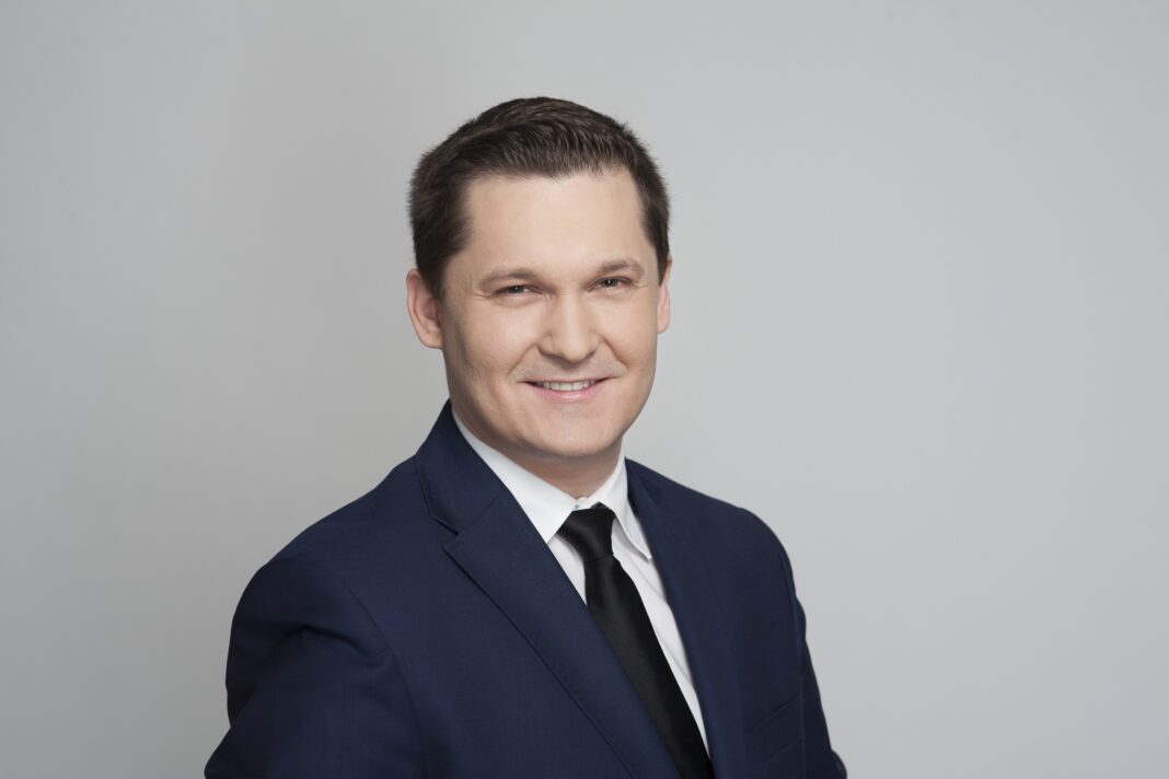 Adrian Bojczuk PHN SA