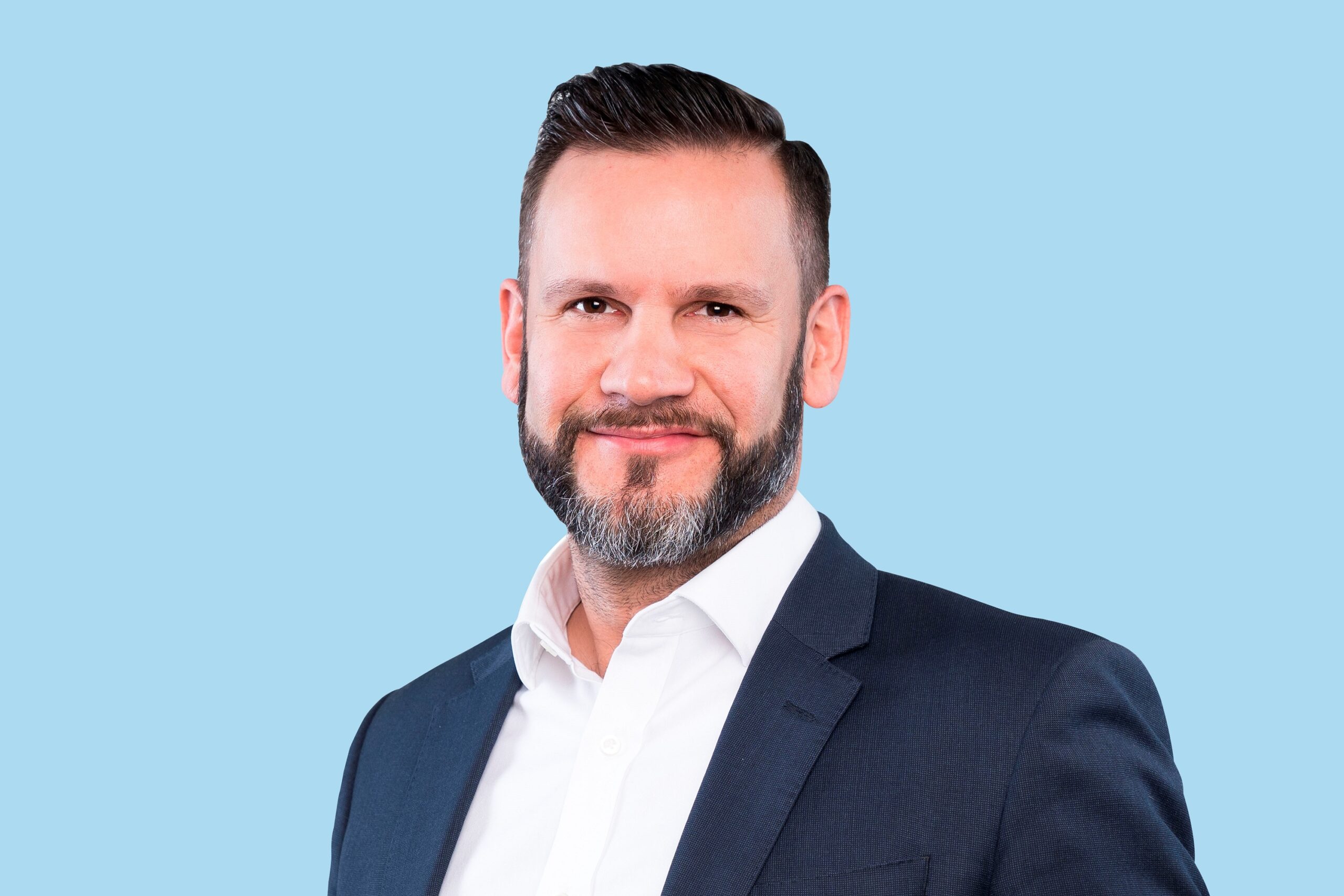 Kevin Turpin, Dyrektor ds. badań na region Europy Środkowo-Wschodniej