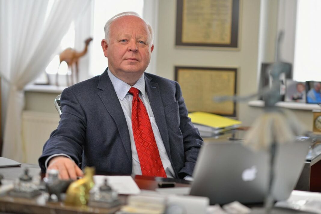 Adam Białachowski, prezes zarządu B-Act S.A.