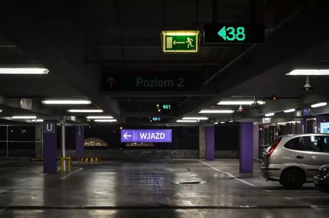 parking podziemny
