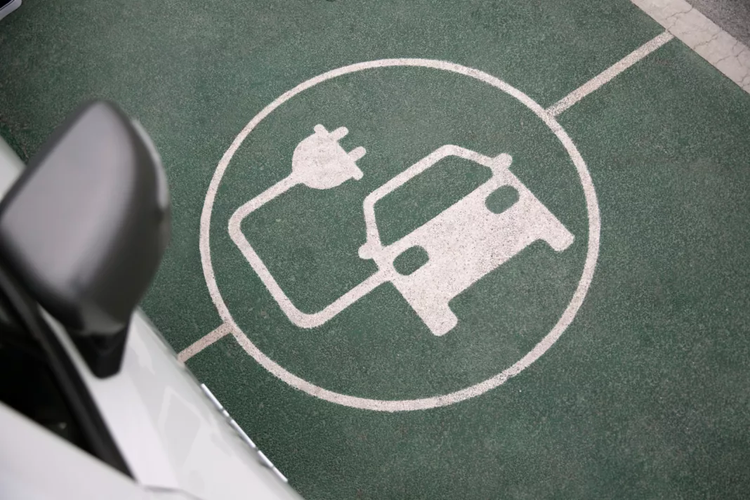 samochód elektryczny 2