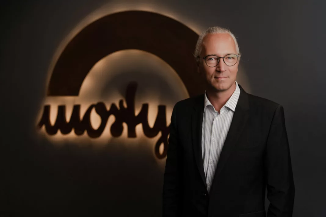 Andrzej Michał Kowalik, Grupa Mosty